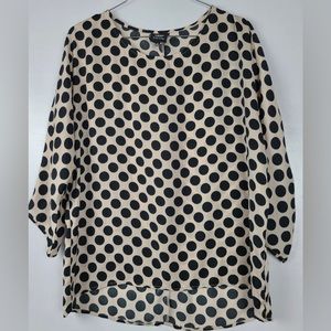 Bobeau Polka Dot 3/4 Sleeve Hi Low Hem Blouse